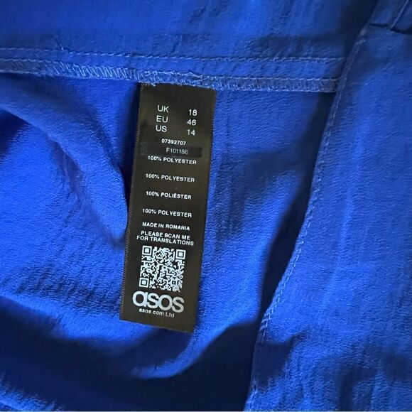NWOT ASOS CURVE knot front blouse in electric blue sz 14 - Picture 9 of 9